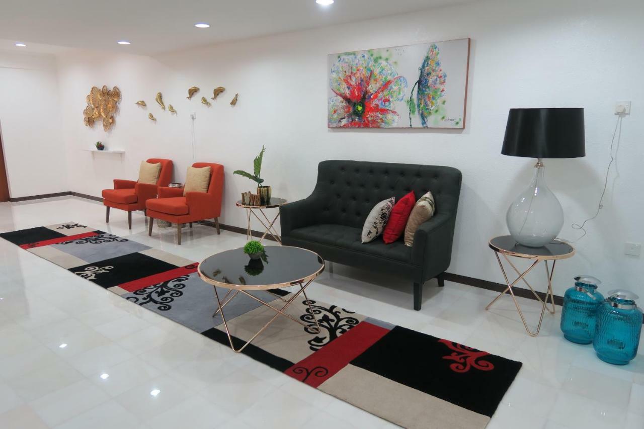 Loft 3 *